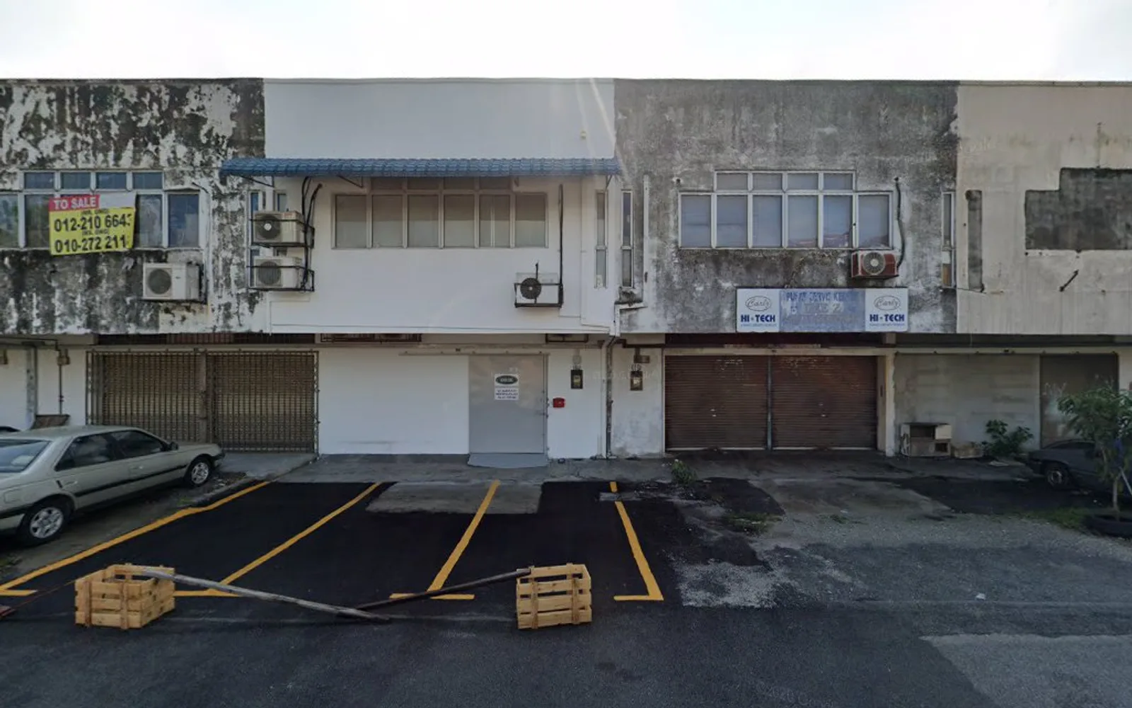 General auto repair at Dee Z Autoservice