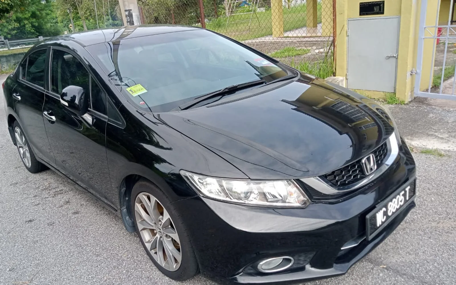 Tyre fitting & repair at Mymechanic Car Care Workshop Sunway